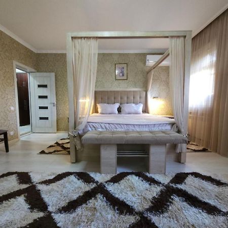 Hi-Tech Apartment In City Center Ташкент Экстерьер фото